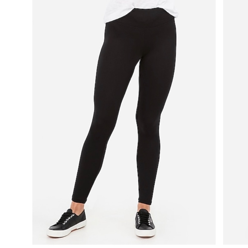 Black leggings